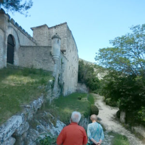 sortie-luberon-batisse